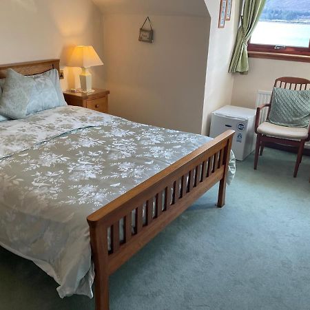Ronaldsvoe Bed And Breakfast Fort William Bagian luar foto