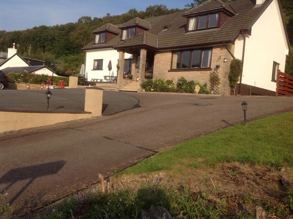 Ronaldsvoe Bed And Breakfast Fort William Bagian luar foto