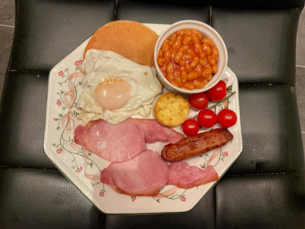 Ronaldsvoe Bed And Breakfast Fort William Bagian luar foto