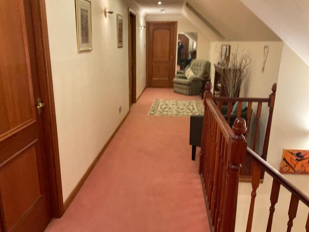 Ronaldsvoe Bed And Breakfast Fort William Bagian luar foto