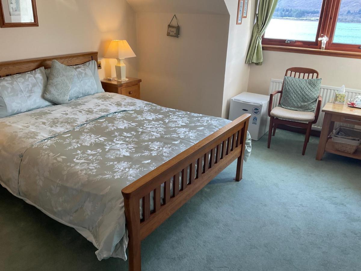Ronaldsvoe Bed And Breakfast Fort William Bagian luar foto